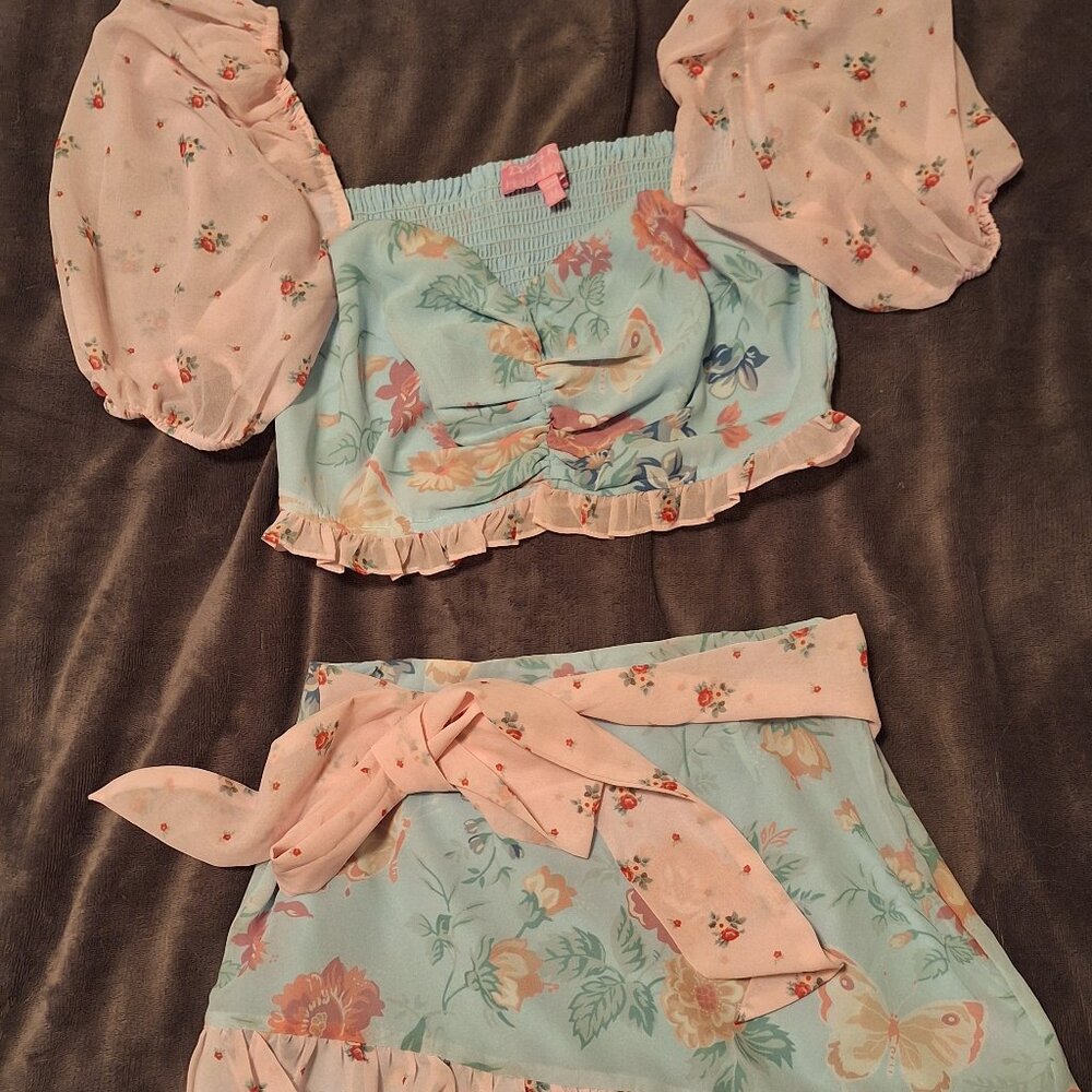 Dolls Kill x Hollie Hobbie skirt set